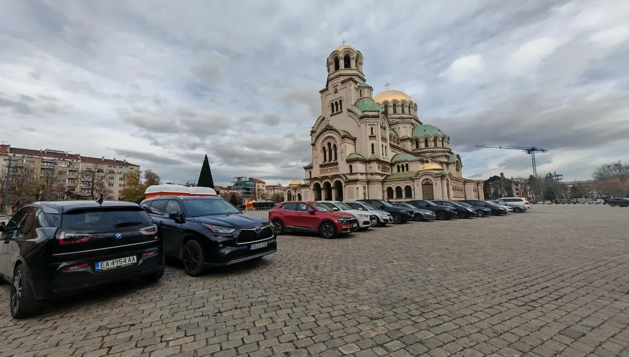 Синя България:  Настояваме името на Св. Иван Рилски да замени руския св. Александър Невски в центъра на София