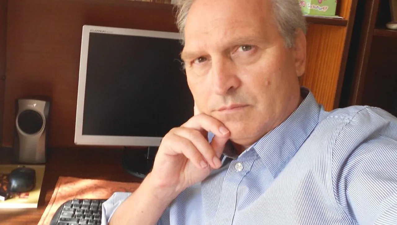 Ройтерс: „Хиляди на протест срещу първия български бюджет в евро!“