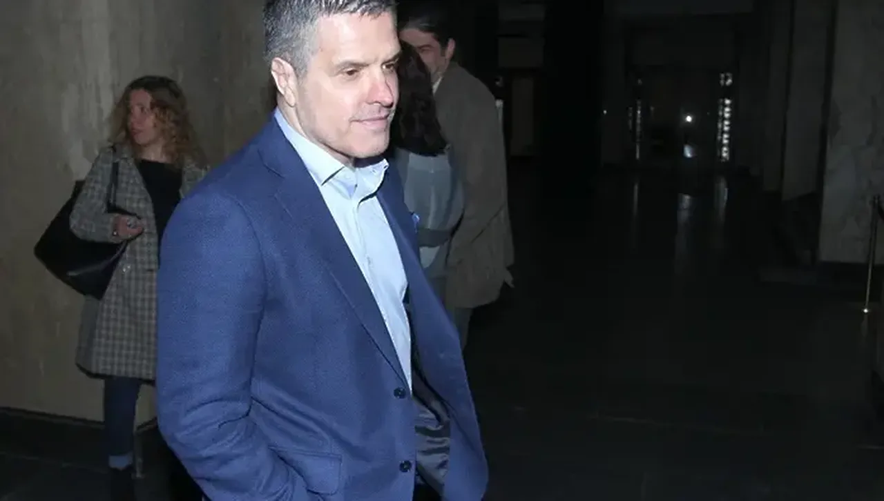 СГС решава по същество предсрочното освобождаване на Брендо