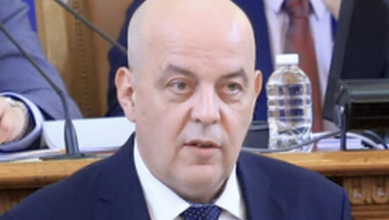 ДАР признава че прекалената затвореност я е направила почти невидима