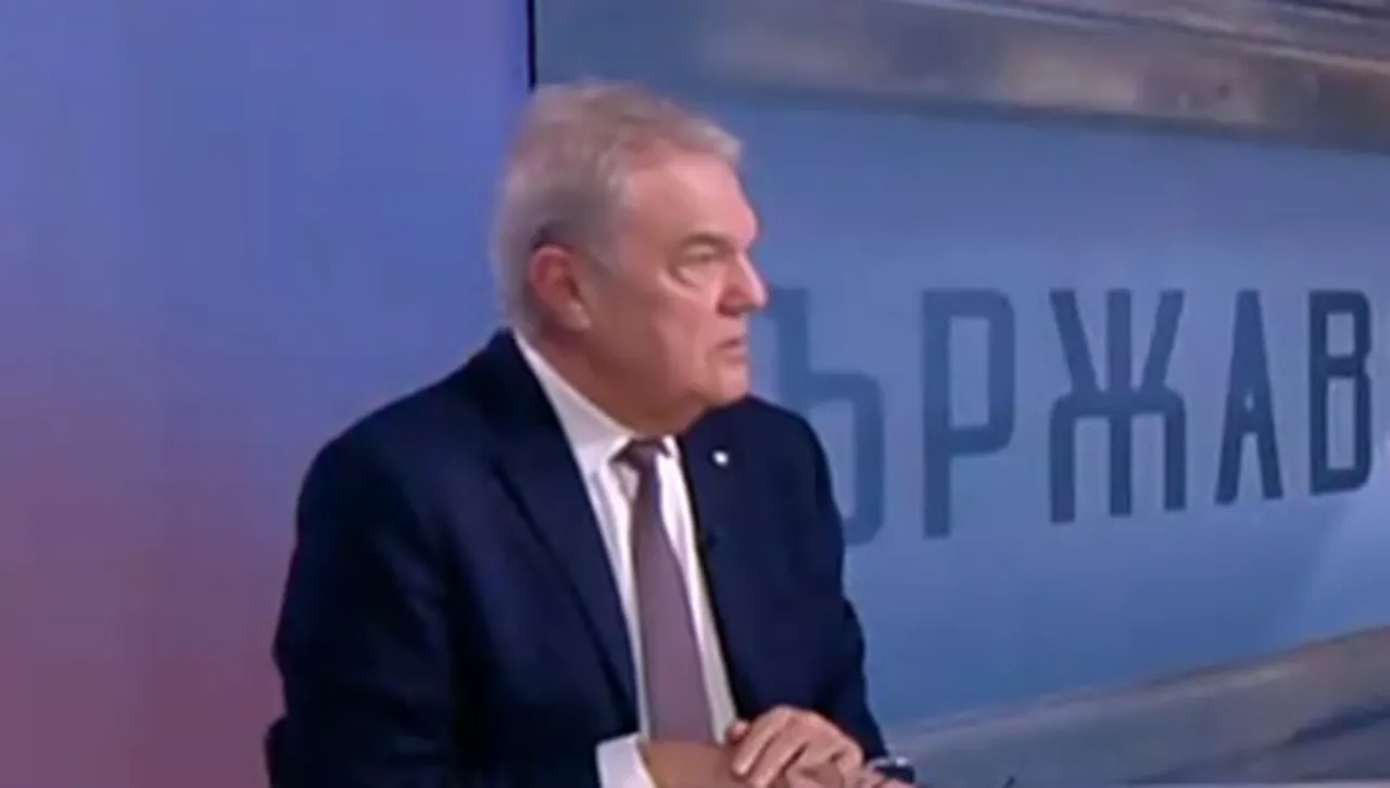 Закриването на Комисията по досиетата е закъсняло а едни 10