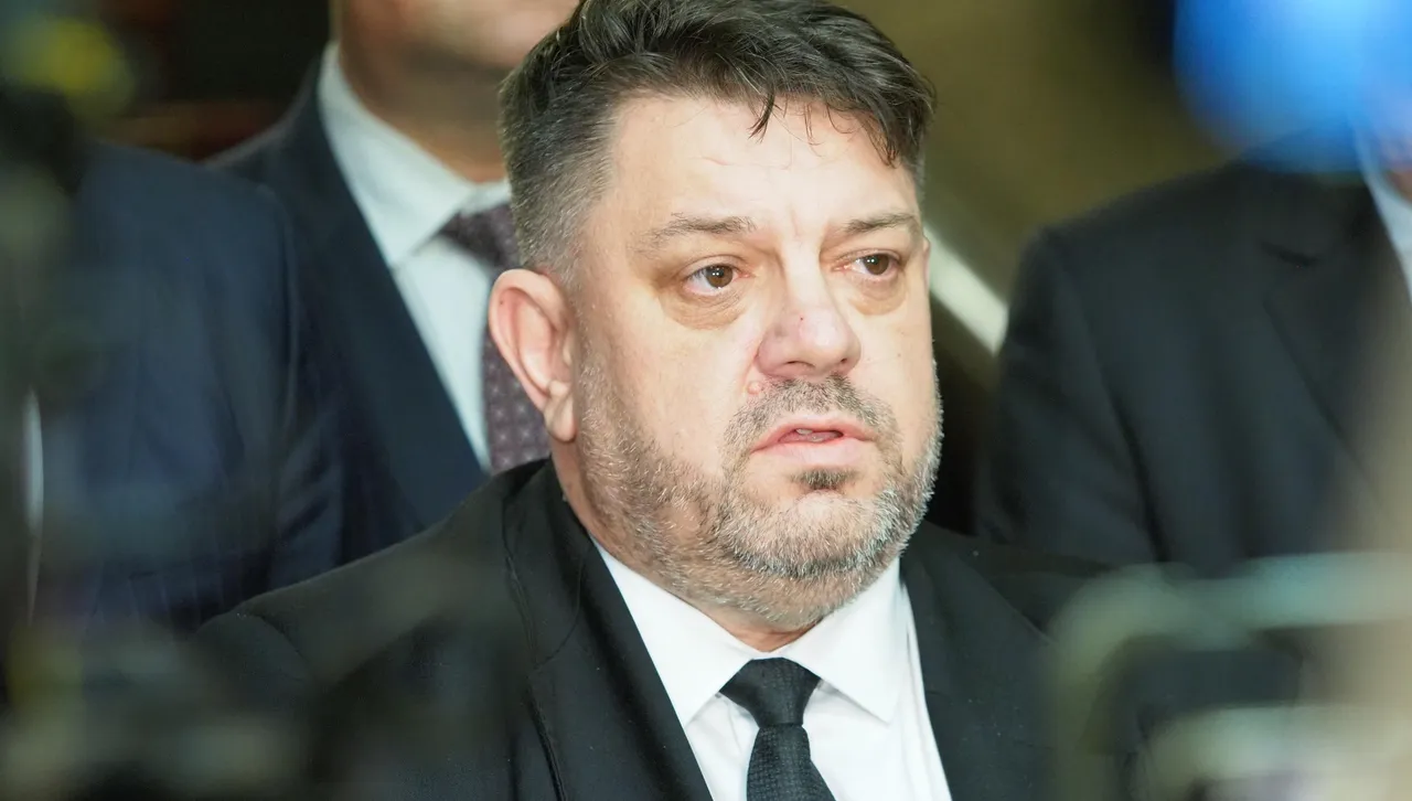 Зафиров не е питал премиера, взел отпуска за военния парад в Пекин