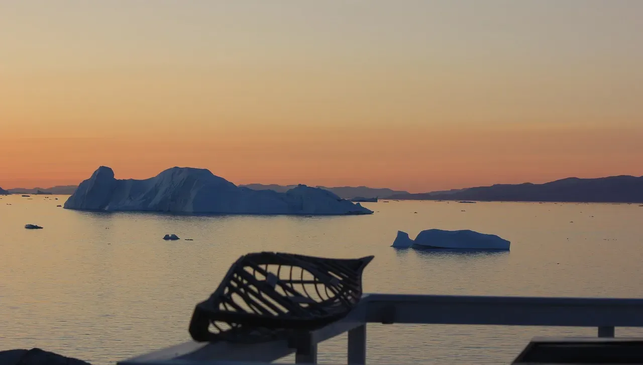 Вицепрезидентът на САЩ пристигна в Гренландия без покана, посещението му е прието като провокация