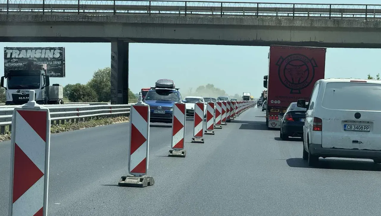 Осигуряват още автопатрули заради сериозния трафик към Гърция около 22 септември