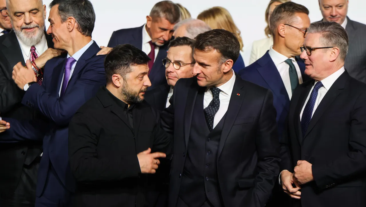 Тази декларация на коалицията на желаещите за първи път признава