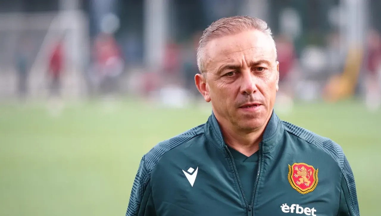 Селекционерът на националите:  Футболистите трябва да покажат дух, характер и отговорност 