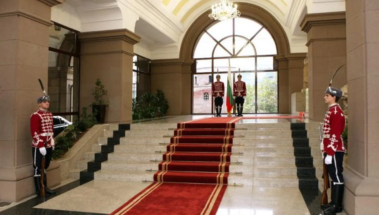 Днес в Президентството за разговори с държавния глава ще бъдат