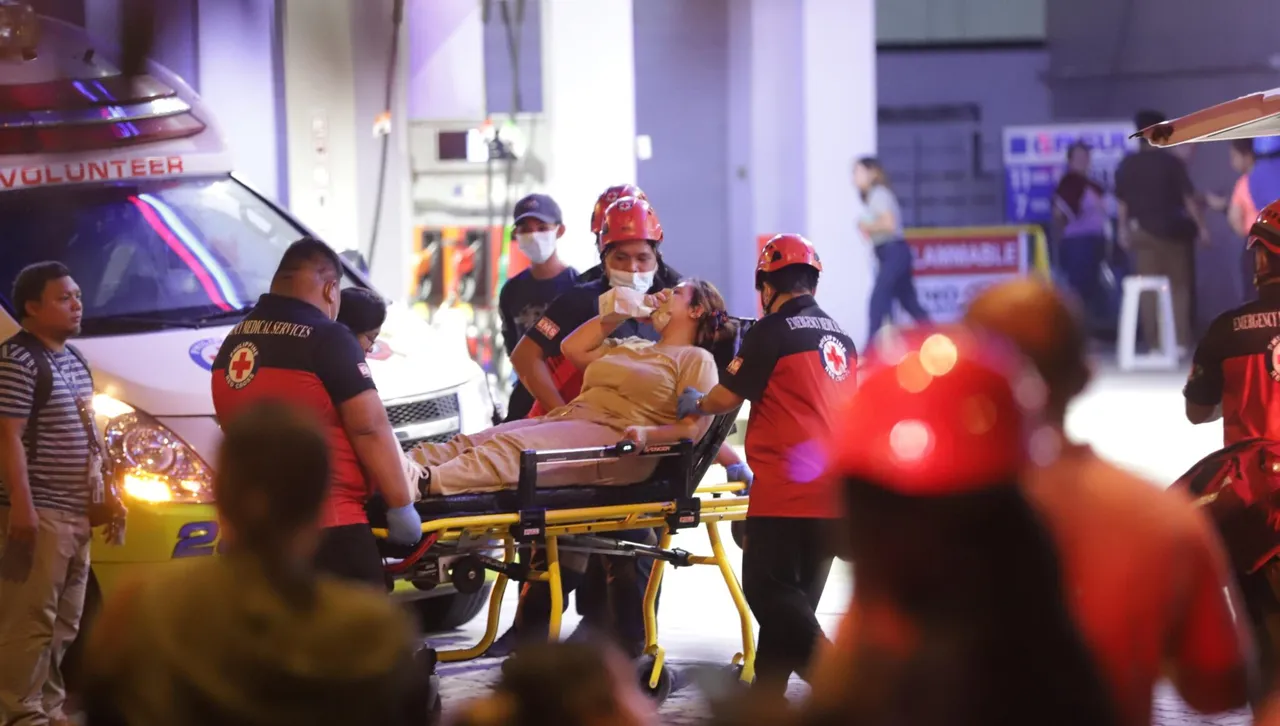 Мощен трус от 6,9 по Рихтер взе много жертви на Филипините