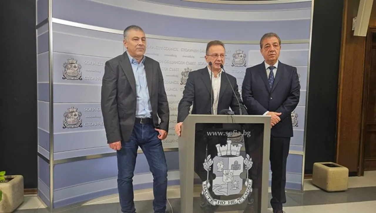 "Синя България" иска разследване на сделката за доставка на стари автобуси за София