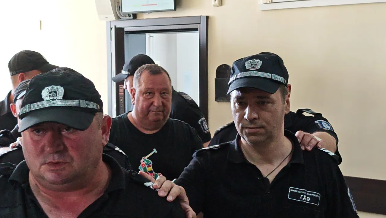 Шестимата обвинени за Къщата на ужасите" в  с. Ягода остават в ареста