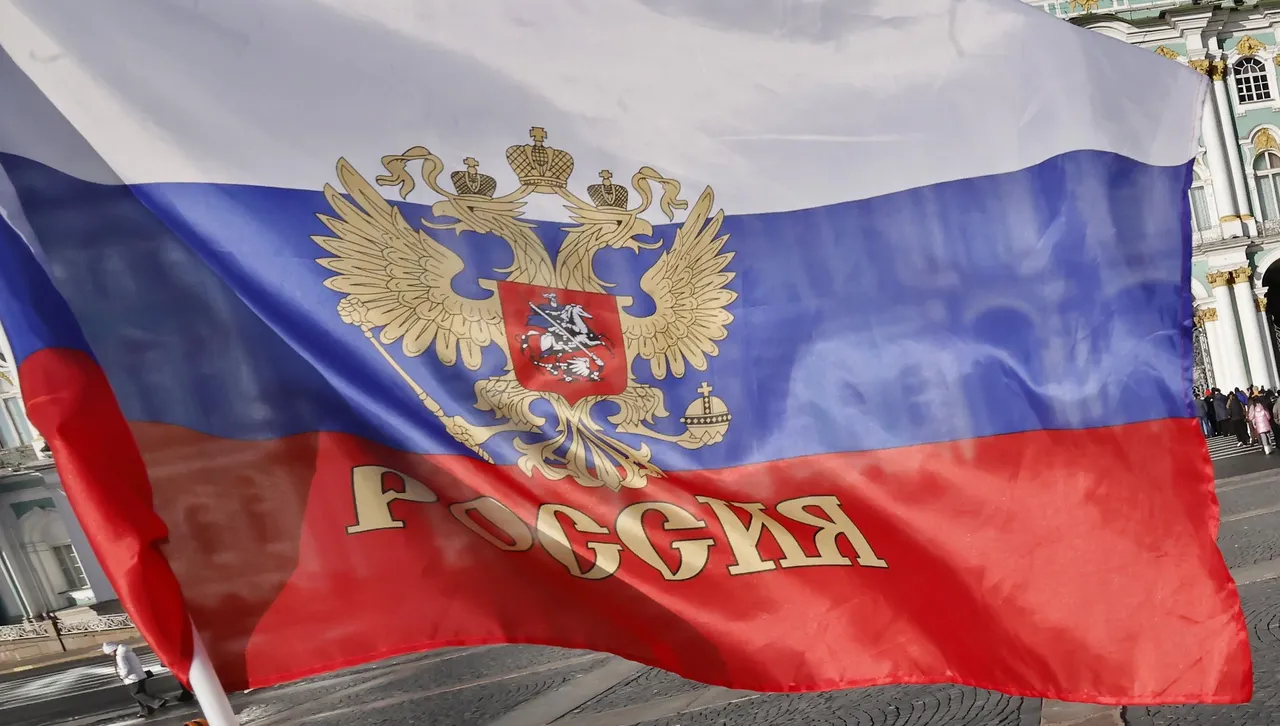 Извършителят първо е пробол охранител пръскал е с лютив спрей