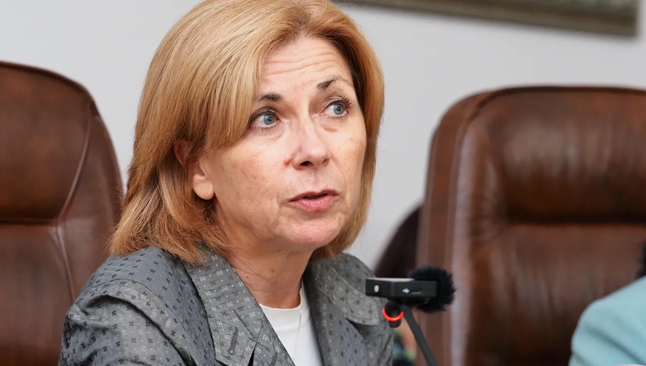 56,3% от гражданите смятат, че България трябва да продължи интегрирането си в Европейския съюз 