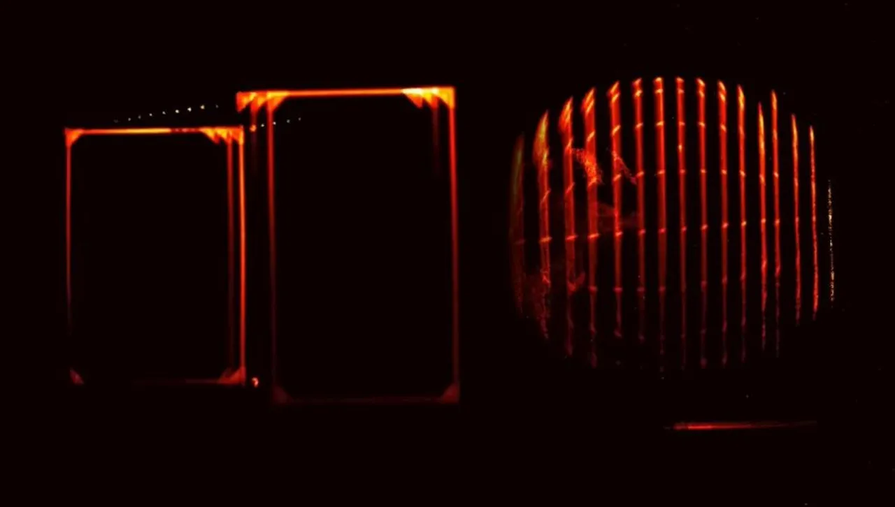 Как се снима скоростта на светлината: гениален трик разкрива ефектите от теорията на Айнщайн