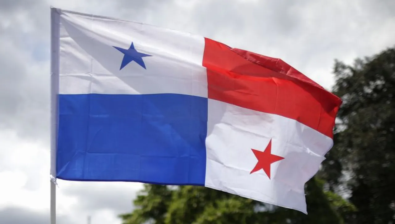 Панама сезира ООН за заплахите на Тръмп да й отнеме Панамския канал