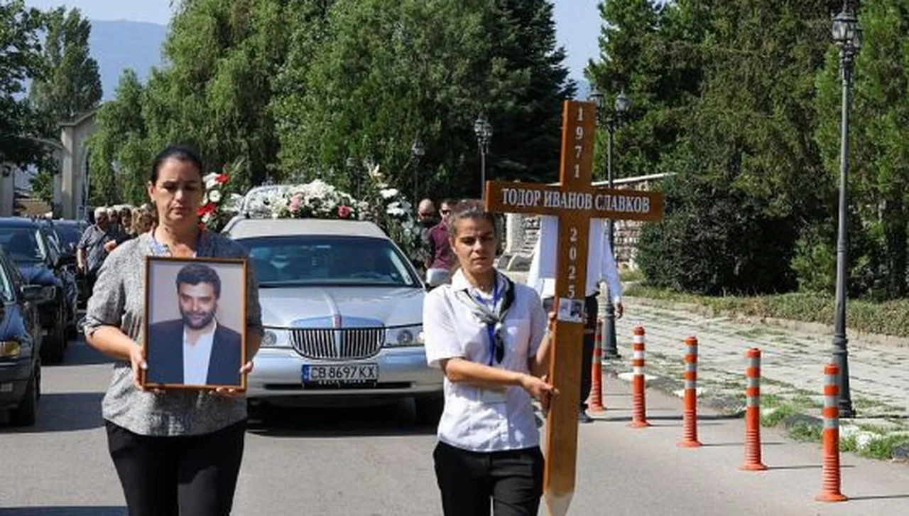 Даниил дал благословия самоубиецът малък Тошко да бъде опят от свещеник и погребан с кръст