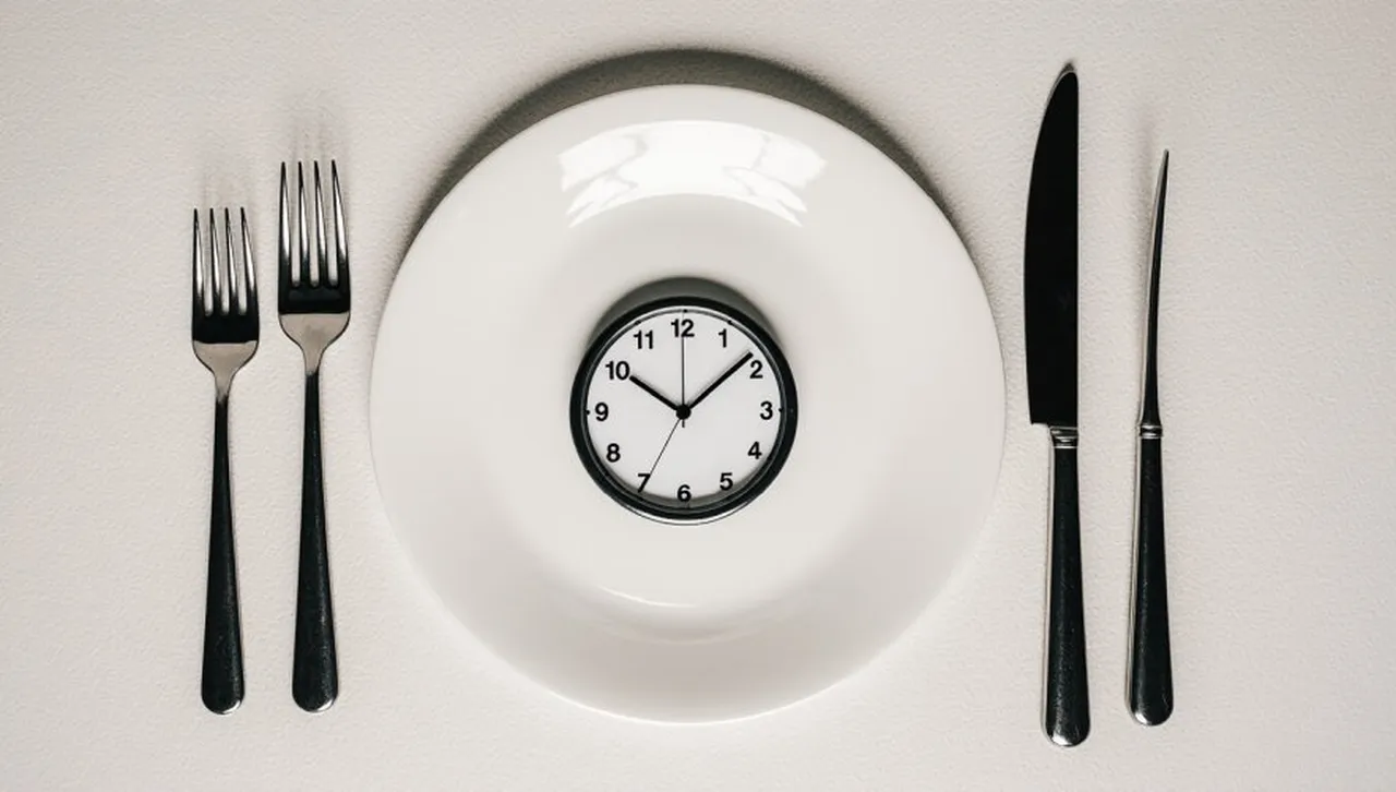 Зимата обърква метаболизма ни: кога всъщност трябва да вечеряме според експертите