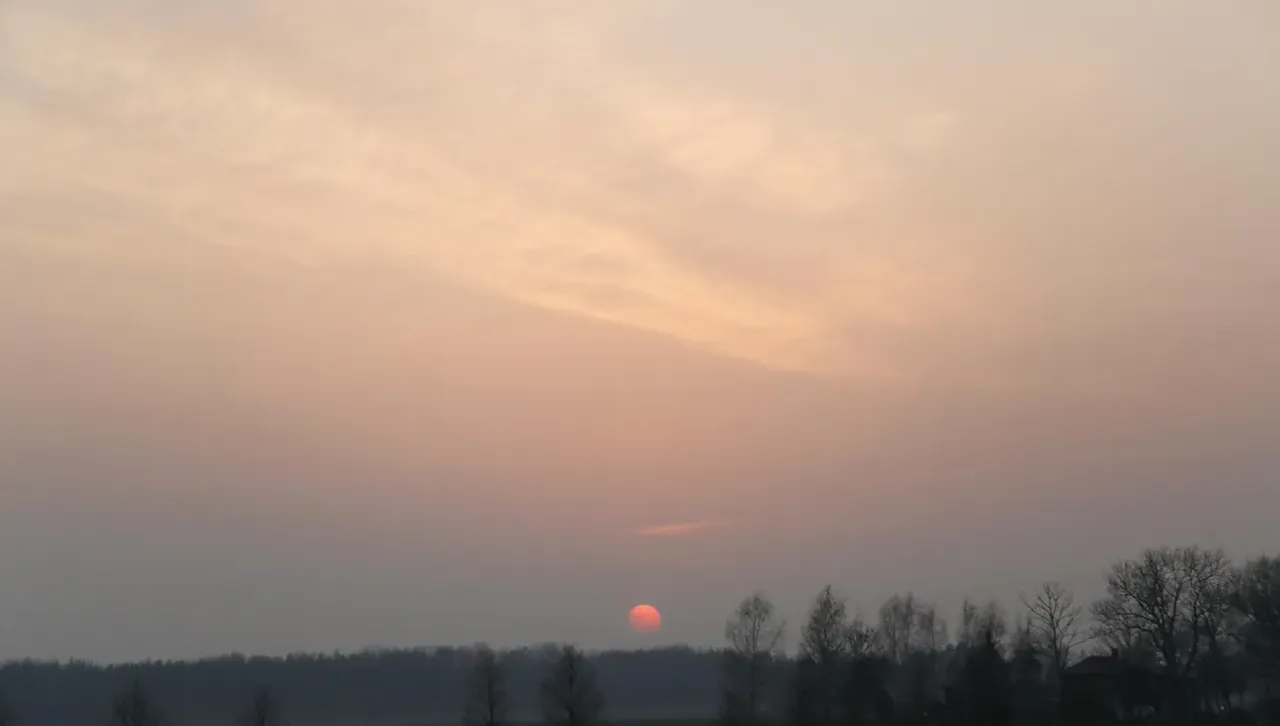Топло за сезона максималните температури за по голямата част на