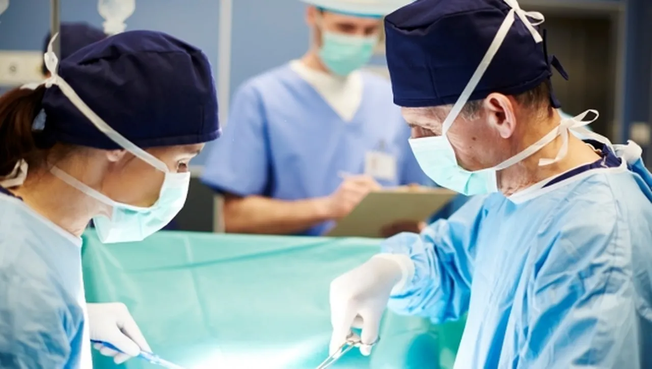 Двама с шанс за живот с бъбреци от донор, благодарение на близките на 69-годишен