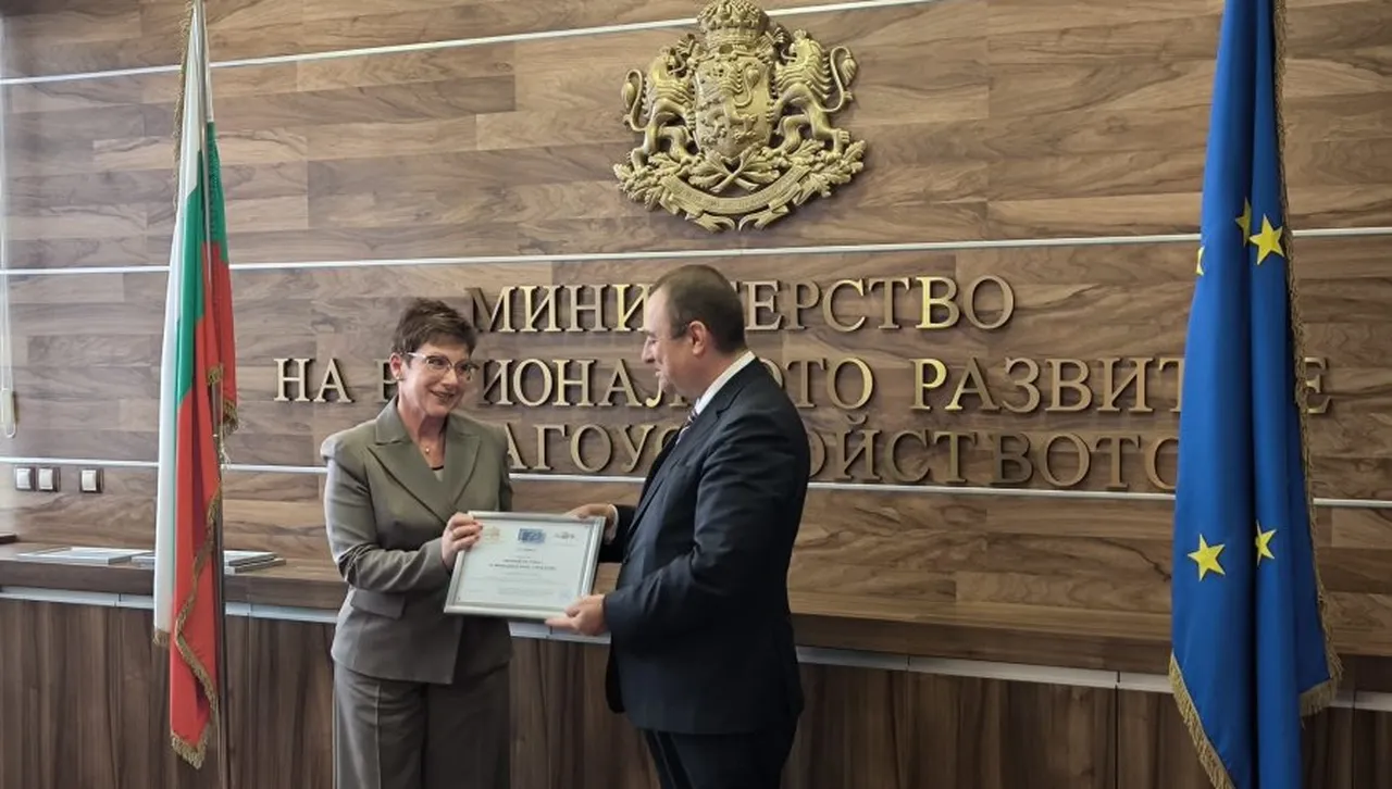 За четвърти път Община Тетевен бе удостоена с Европейски етикет за иновации и добро управление