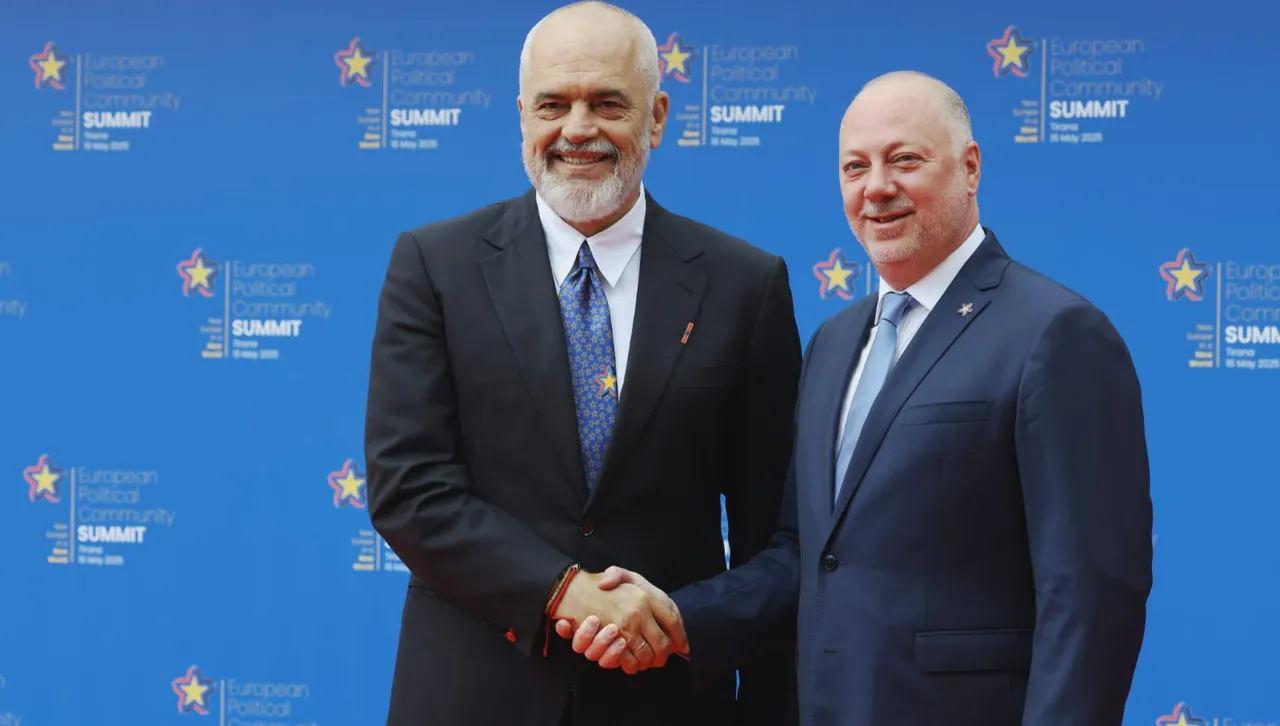 Желязков е в Албания за европейската Шеста среща на върха