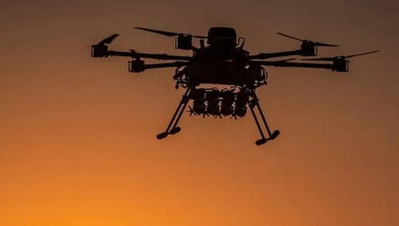 Москова и областта е разтърсена от експлозии, Русия съобщава за пожари и ранени