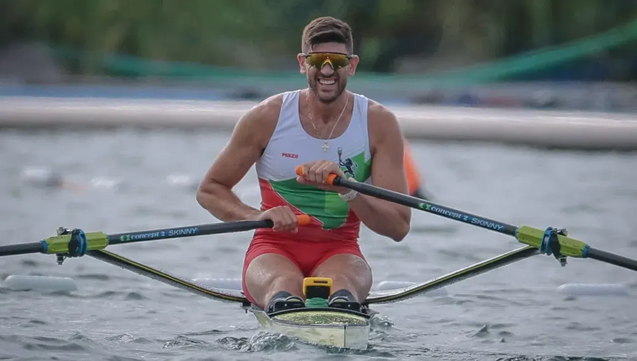Родният ни гребец Кристиан Василев се класира за полуфинал на Европейското 