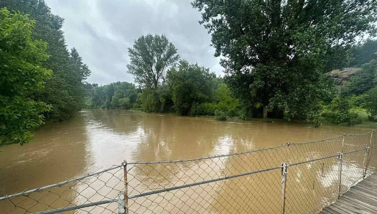 За 4-и път тази година: Шест родопски села отново в капан заради буйните води на Арда