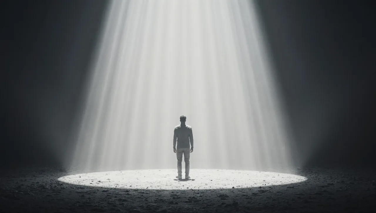 Тайната сила на тишината: 15 психологически предимства на това да си сам