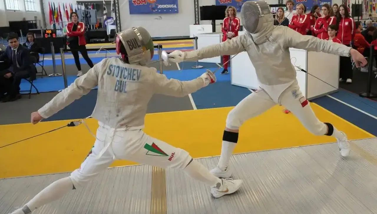 Тодор Стойчев спечели 8-мо място в двубой със сабя на Европейското по фехтовка 