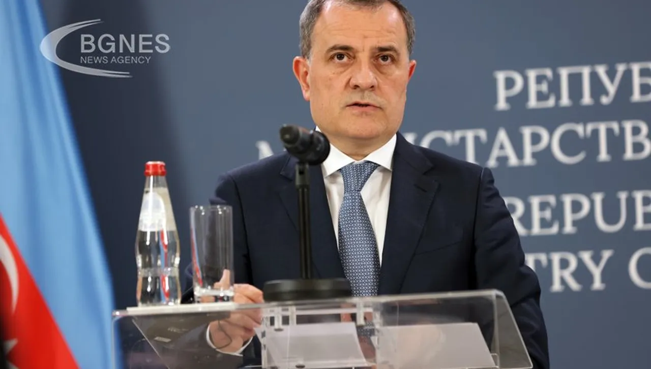 Сръбският вътрешен министър получи писмо с три патрона