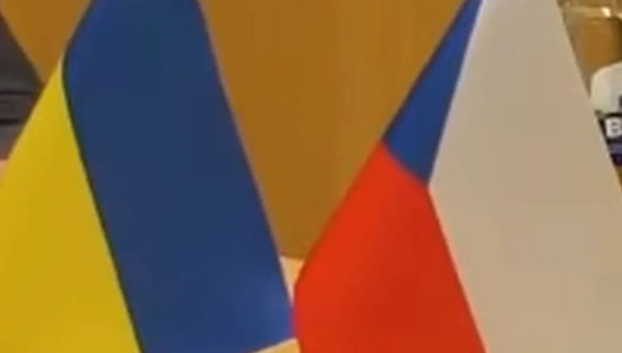 Украйна ще получи от Чехия разузнавателен спътник