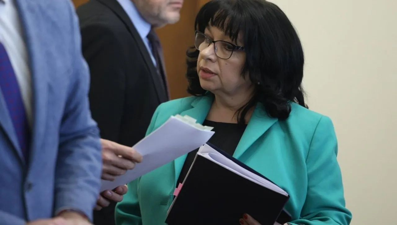 Теменужка Петкова оправда забавянето на бюджета с изготвянето на структурно-фискален план до 2028 г. за ЕК