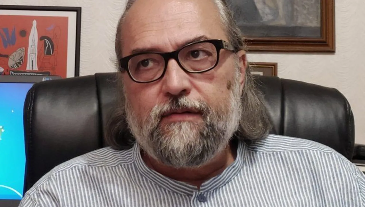 Представят „Съвременно орфическо изкуство“ на Роман Кисьов 