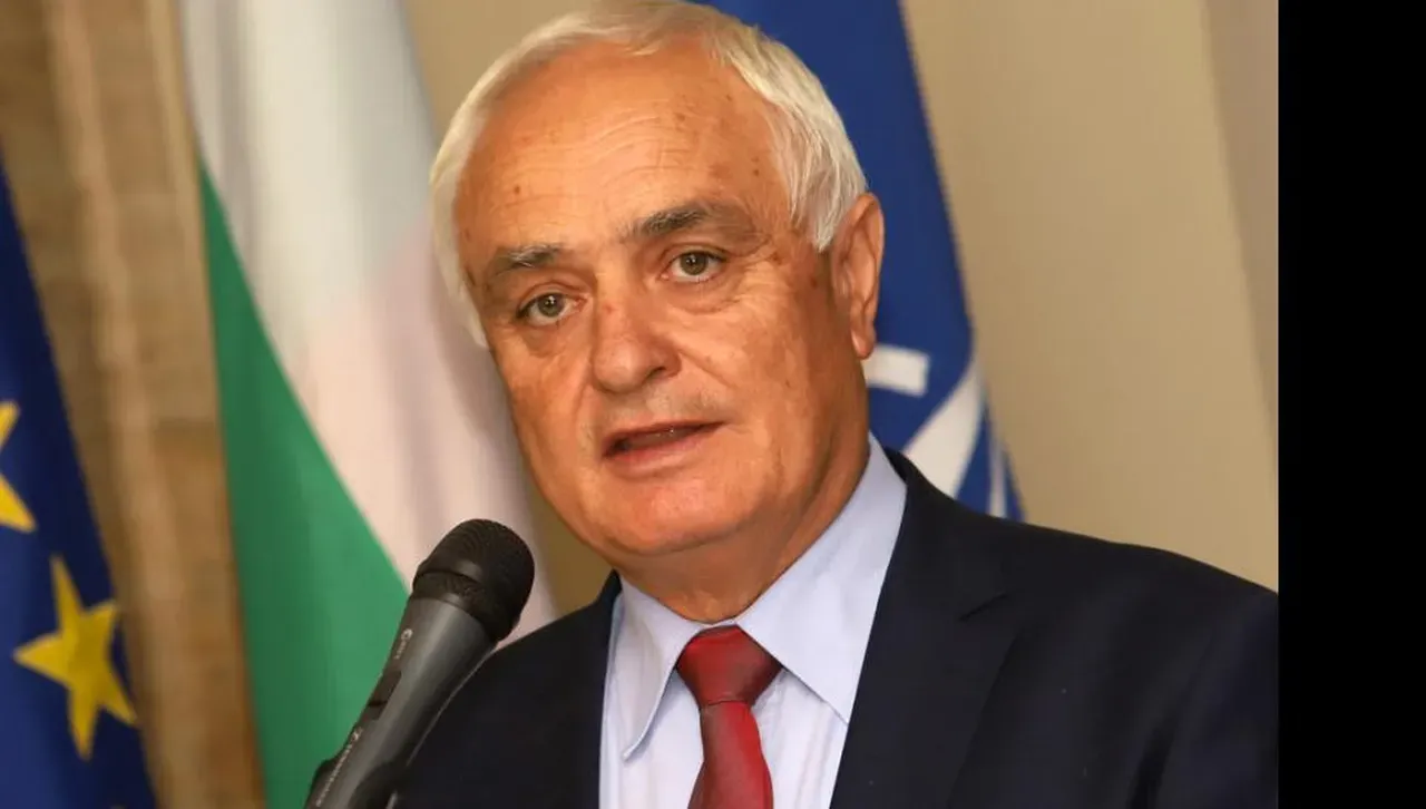 Запрянов: Увеличанането на военните разходи няма да е за сметка на растежа на икономиките