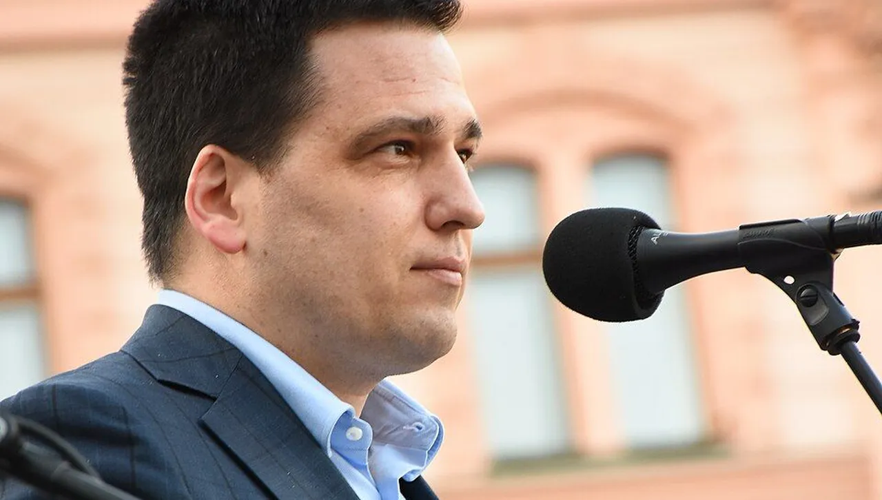 Евродепутат от ЕНП: Бабиш може да формира съюз с Фицо и Орбан, но той няма да е задълго