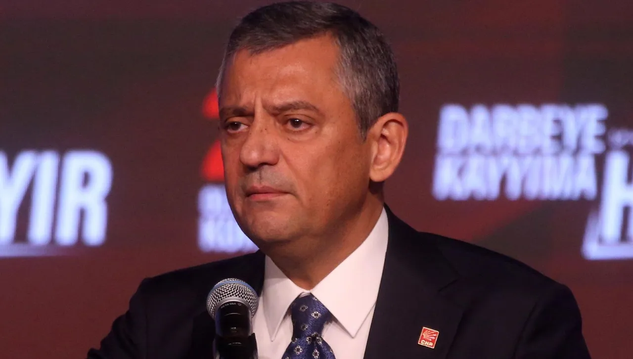 Опозиционният лидер Йозел: Обвиненията срещу Имамоглу са тотална съдебна намеса в политиката