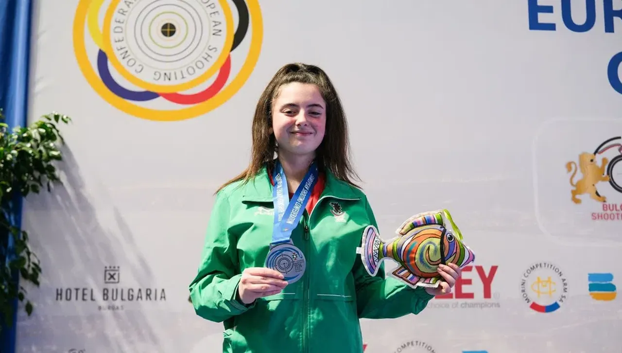 Деница Тошева стана европейски вицешампион в стрелбата с въздушна пушка