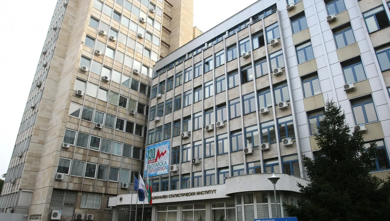 В НСИ се вихри страшен скандал - подписка в подкрепа на председателя била фалшива