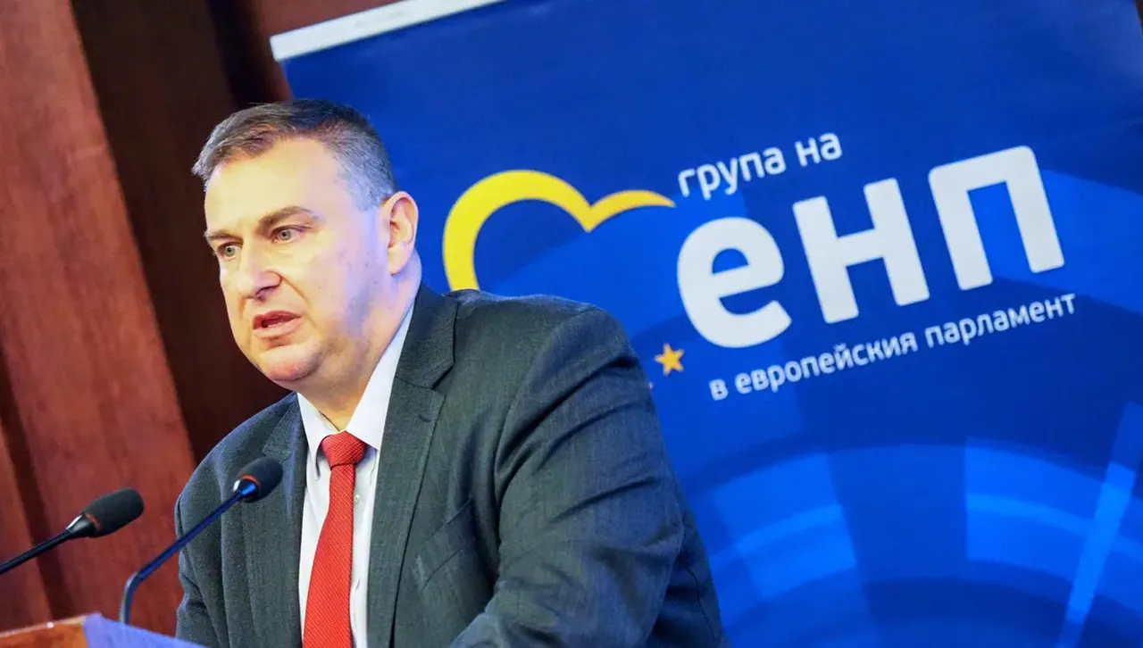 В момент когато ЕС инвестира безпрецедентни средства в своя отбранителен