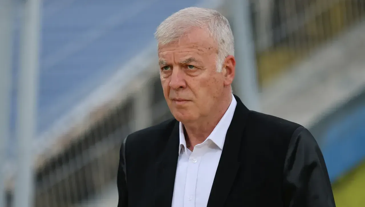 Сираков: Още нямаме официално потвърждение за придобиване на контролния пакет акции на Левски