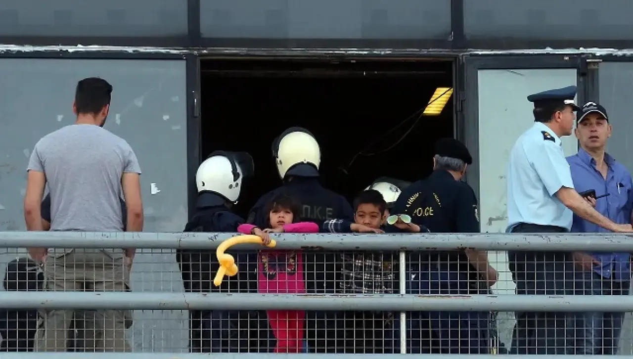 Европа затваря вратата за мигранти: И Гърция смята да ги депортира към Африка