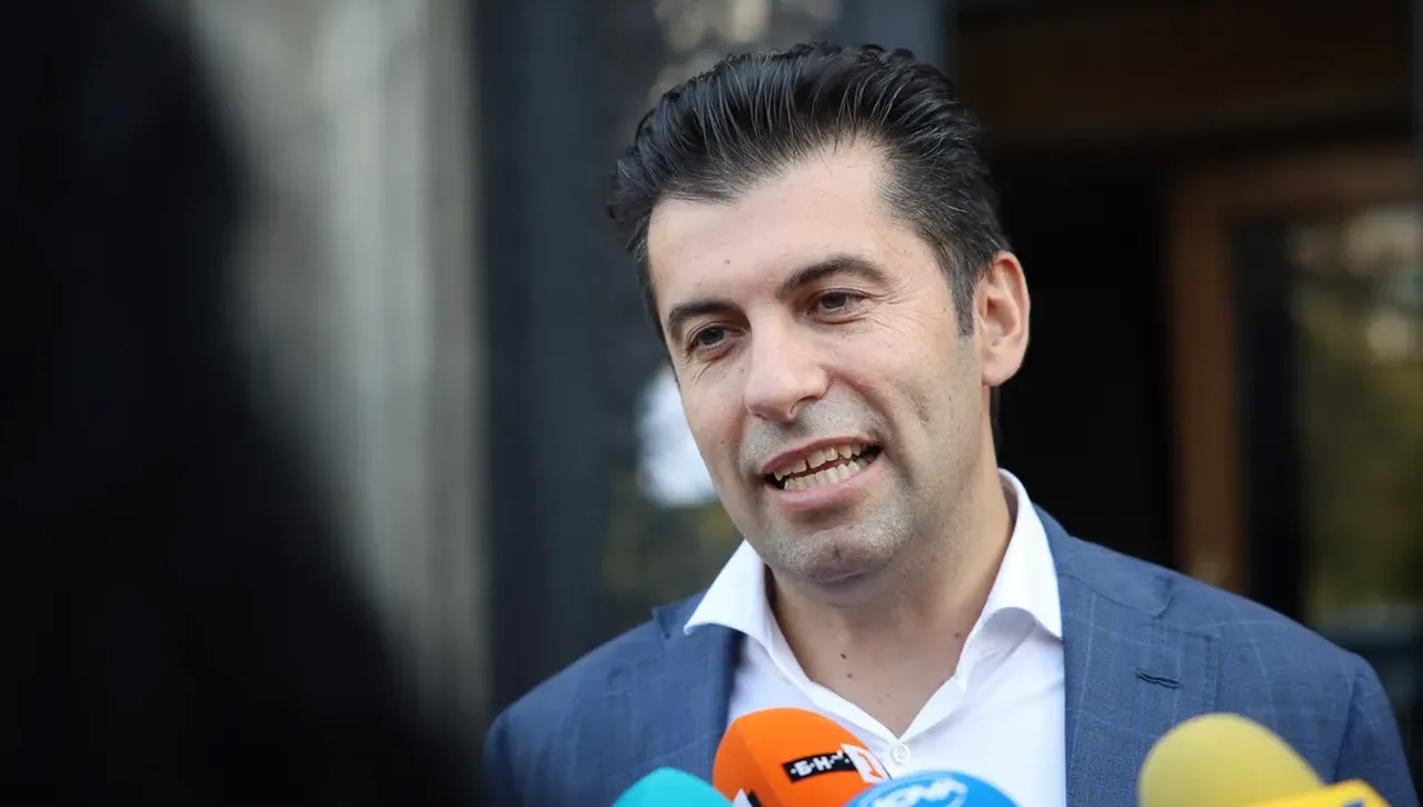 Кирил Петков с обръщение за оставката си като депутат