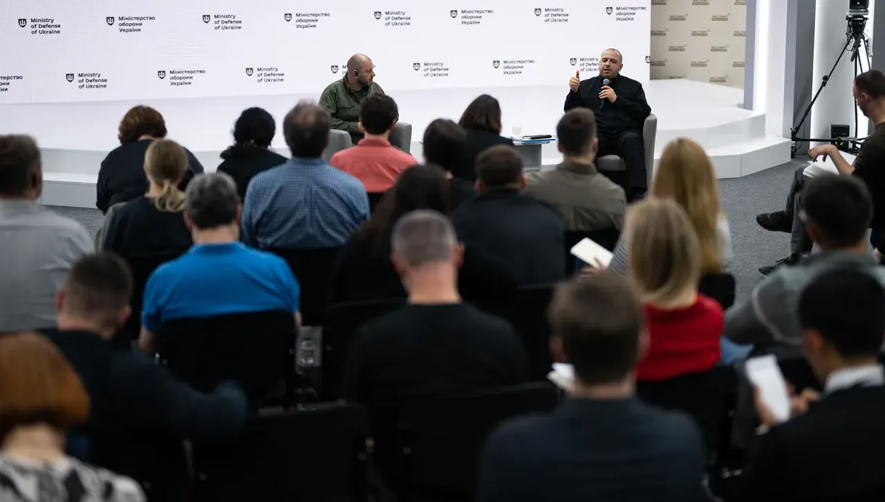 „Устойчивост и увереност“: Новите 18-24-годишни новобранци на Украйна