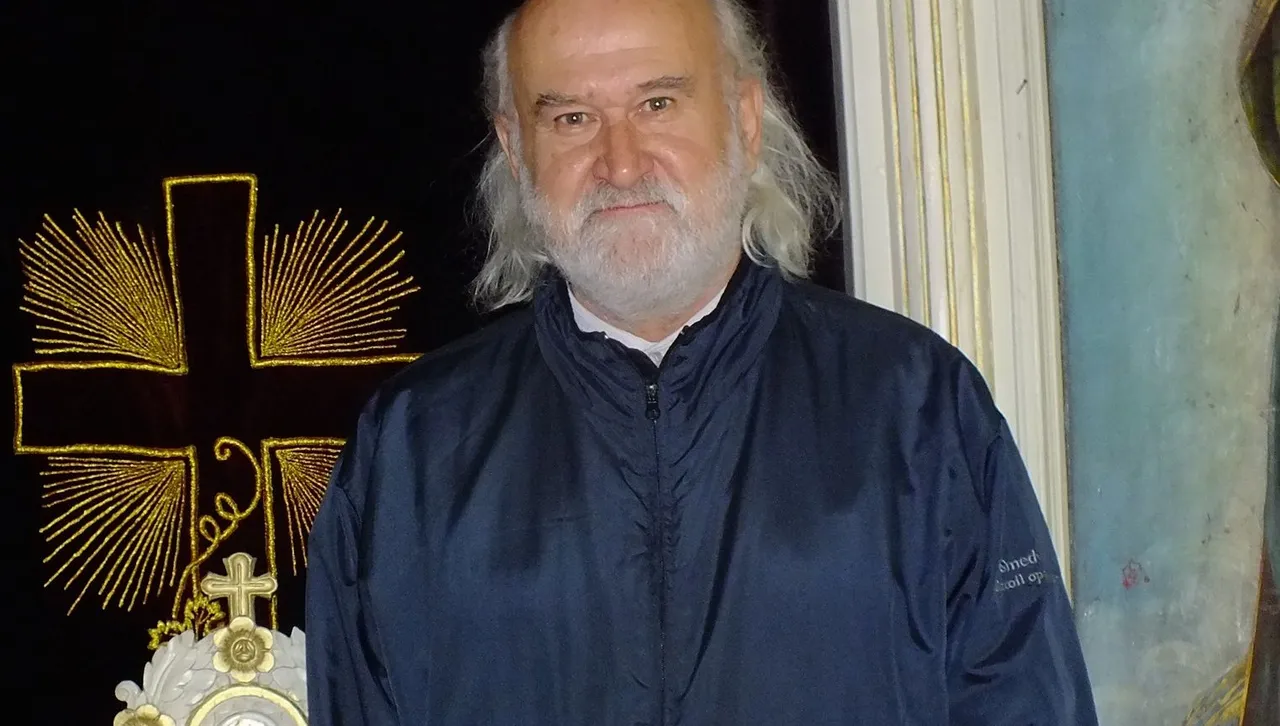 В думите на патриарха няма дори и намек, за покаяние на виновните за половинвековната несправедливост 