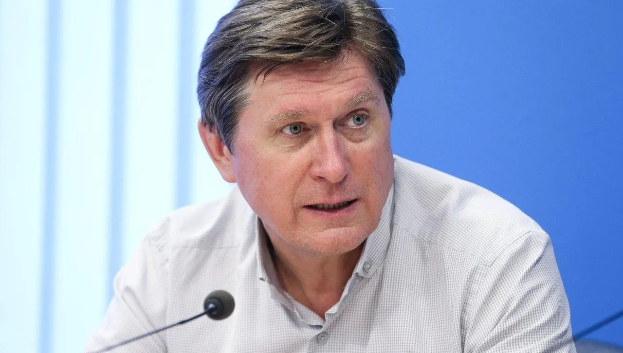 Володимир Фесенко: Преговорите с Тръмп са си  преговори, но претенциите срещу Путин, че е военен престъпник остават, специалният трибунал го очаква