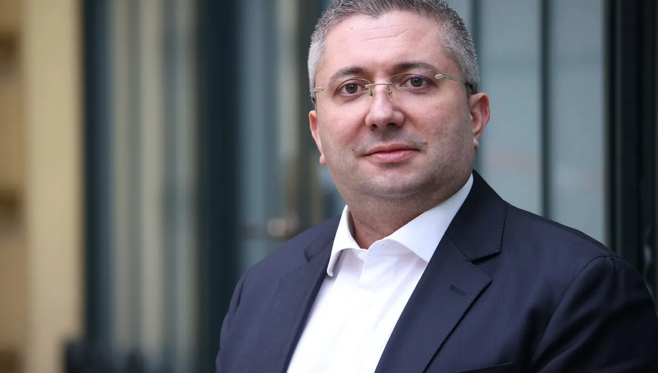 Нанков: Учителката-агитатор в училище отказва да напусне РИК – тотална липса на морал