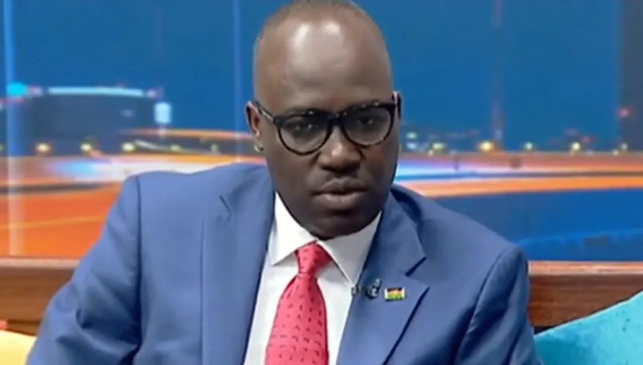 Стотици кенийци често без никакъв военен опит сед пристигането им