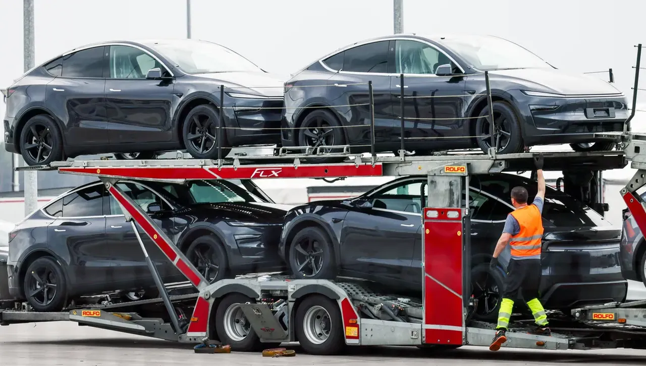 Търговското споразумение на Тръмп работи - продажбата на автомобили в САЩ рязко скочи