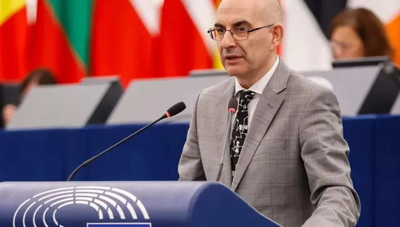 Петър Волгин атакува плана на ЕС за мир в Украйна, целта му била войната да продължи