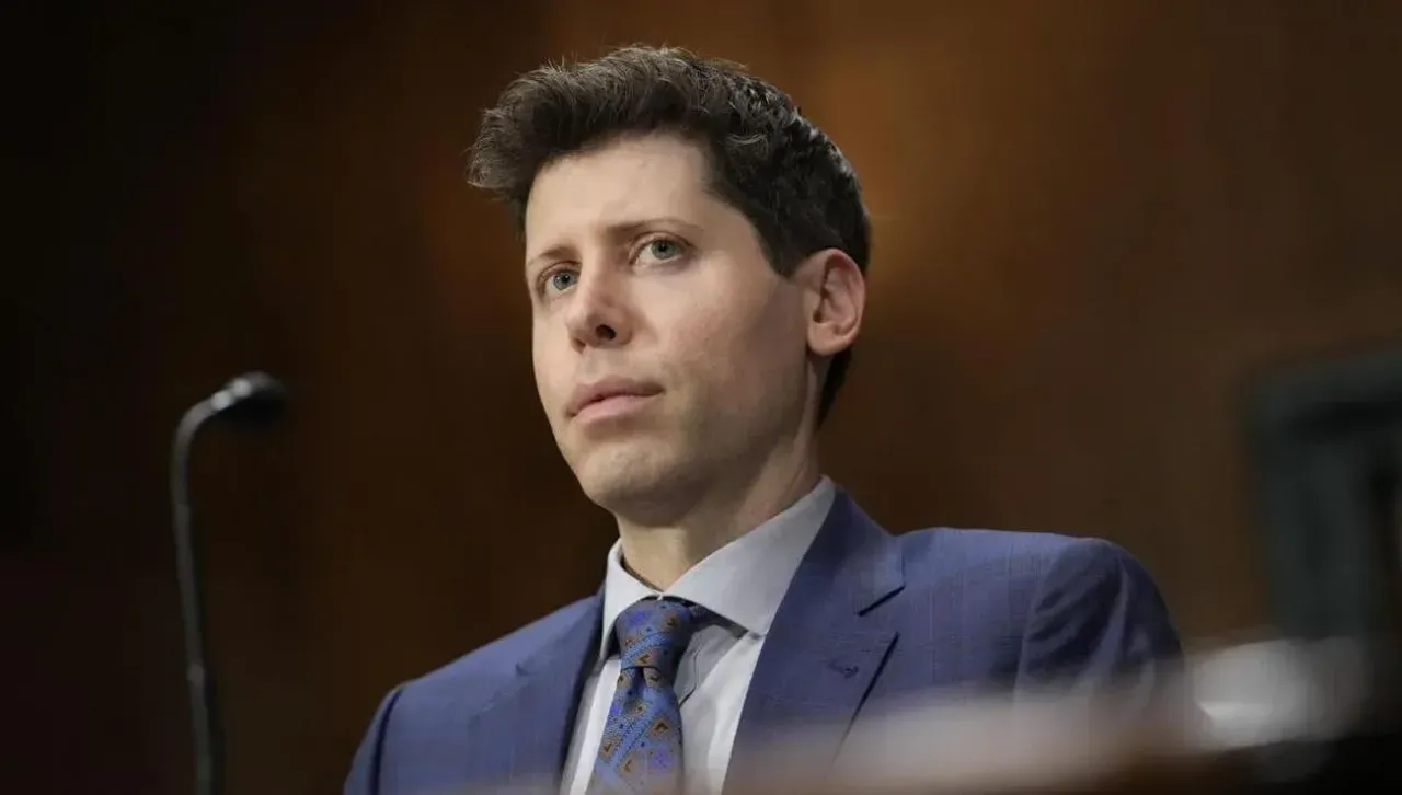 OpenAI инвестира в разработване на мозъчни чипове